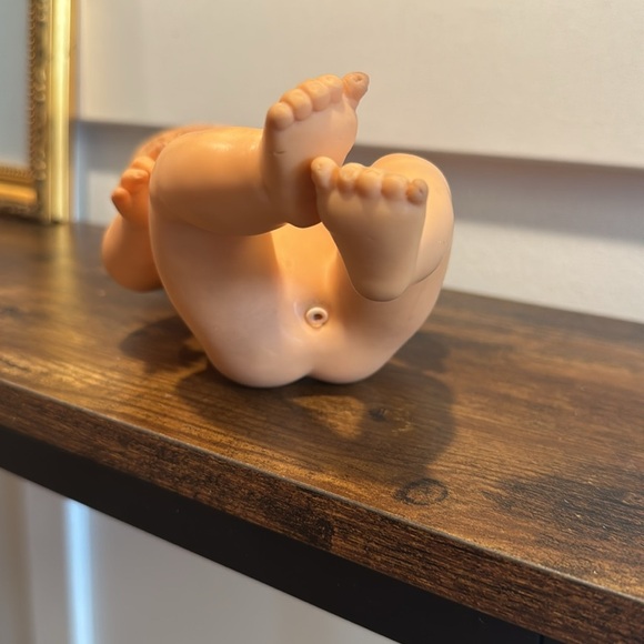 1975 Playmates Drink & Wet Baby Doll - 8"  Hong Kong undressed - Picture 4 of 6